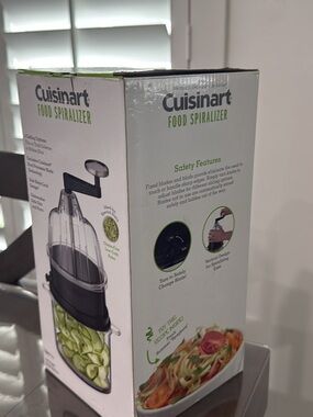 NEW Cuisinart Food Spiralizer in White and Black